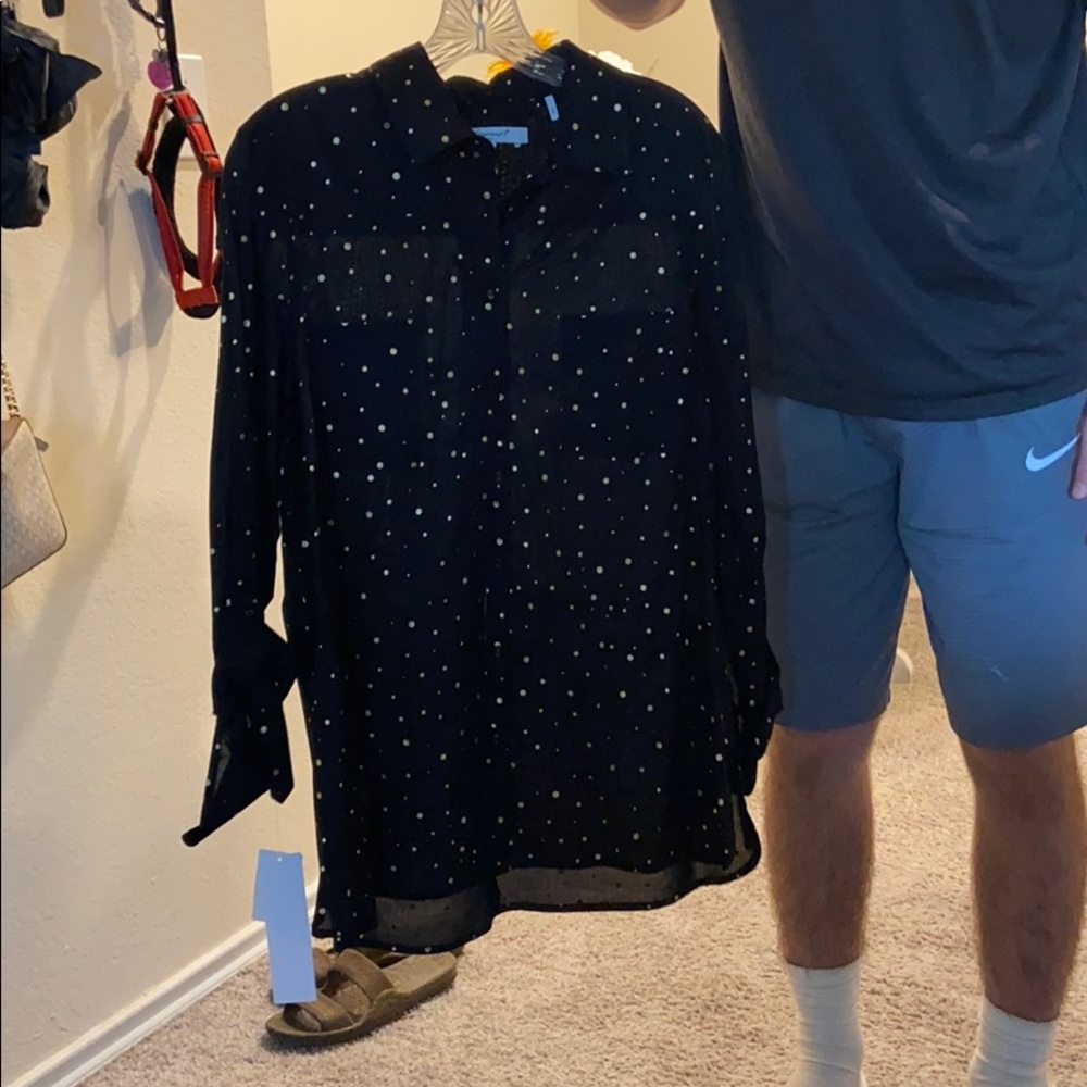 Black and gold with tags button up